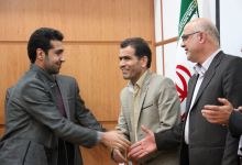 گزارش تصویری از مراسم تقدیر از کارمند نمونه در دانشگاه صنعتی شاهرود